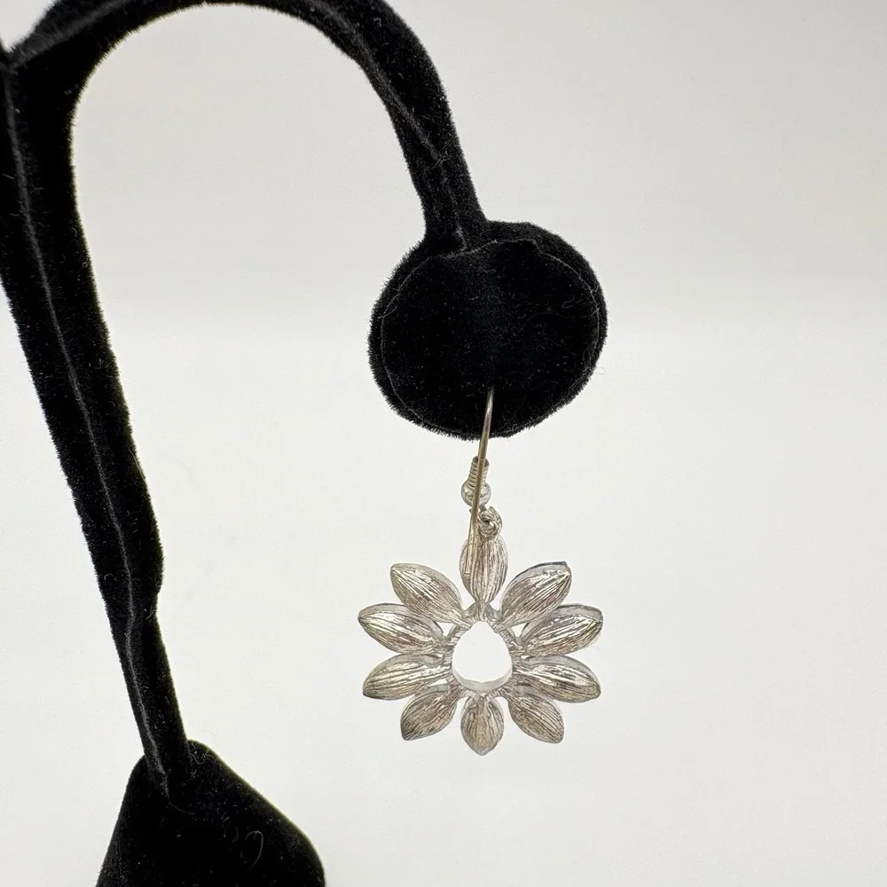 Boho‎ Dangle Earrings Blue Marquise Stones Silver Tone Teardrop Flower Design
